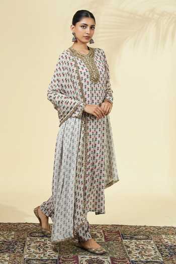 Buy_Arpita Mehta_Ivory Silk, Crepe, Georgette Round Neck Vintage Rose Butti Print Kurta Pant Set _Online_at_Aza_Fashions