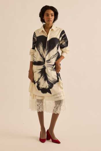 Buy_Kharakapas_Black Poplin Collared Neck Baccara Floral Print Shirt Dress _at_Aza_Fashions