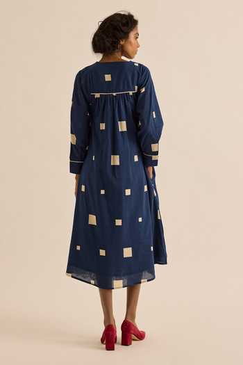 Shop_Kharakapas_White Muslin (mulmul) V-neck Azul Scattered Square Motif Dress _at_Aza_Fashions