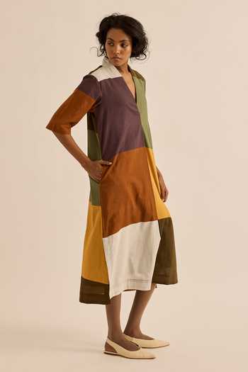 Kharakapas_Multi Color Muslin (mulmul) V-neck Marl Block Paneled Dress _at_Aza_Fashions