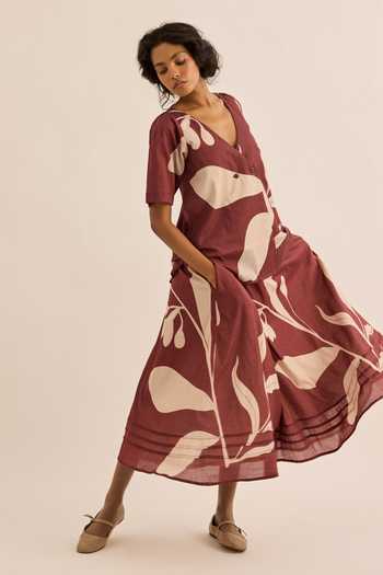 Buy_Kharakapas_Off White Muslin Nerine Bold Abstract Floral Print Skirt _at_Aza_Fashions