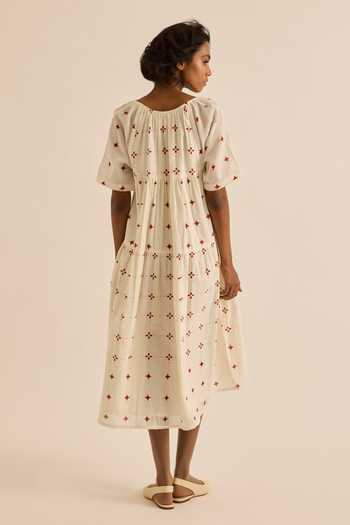 Shop_Kharakapas_Red Muslin (mulmul) V-neck Starveil Geometric Pattern Dress _at_Aza_Fashions