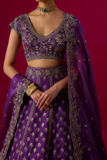 Vedant G_Purple Organza V-neck Pearl Embroidered Bridal Lehenga Set _Online_at_Aza_Fashions