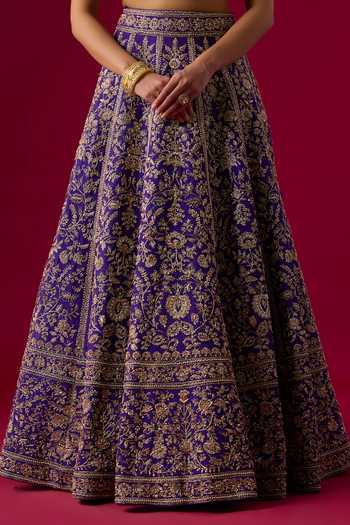 Buy_Vedant G_Purple Silk, Organza V-neck Sequins Embroidered Bridal Lehenga Set _Online_at_Aza_Fashions