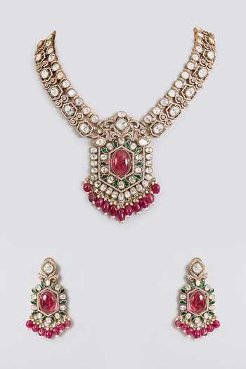 Auraa Trends_Pink Kundan Embellished Necklace Set _at_Aza_Fashions