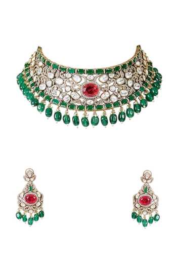 Shop_Auraa Trends_Green Emerald Kundan Choker Necklace Set _Online_at_Aza_Fashions