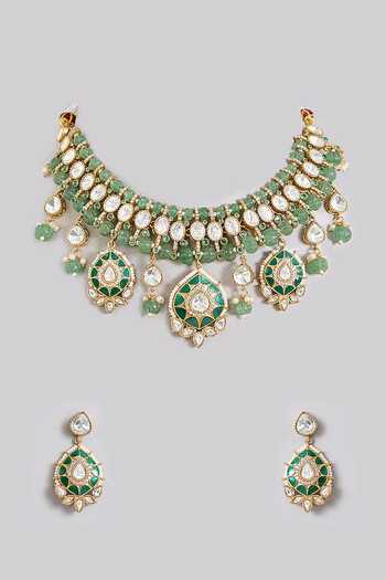 Shop_Auraa Trends_Green Kundan Beaded Choker Necklace Set _at_Aza_Fashions