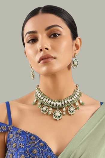 Buy_Auraa Trends_Green Kundan Beaded Choker Necklace Set _at_Aza_Fashions