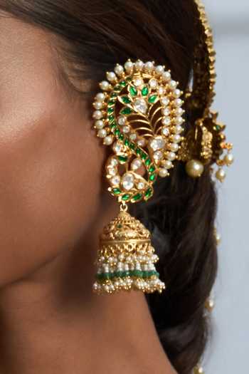 Shop_Preeti Mohan_Green Radhiya Kundan Ear Cuff Jhumkas _at_Aza_Fashions