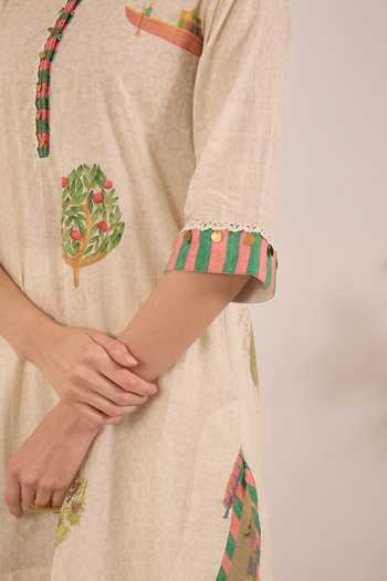 Shivani Bhargava_Cream Cotton Mandarin Collar Gulposh Kurta And Pant Set _Online