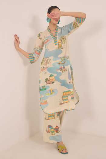 Buy_Shivani Bhargava_Cream Cotton Notched Neck Safar Printed Kurta And Pant Co-ord Set 