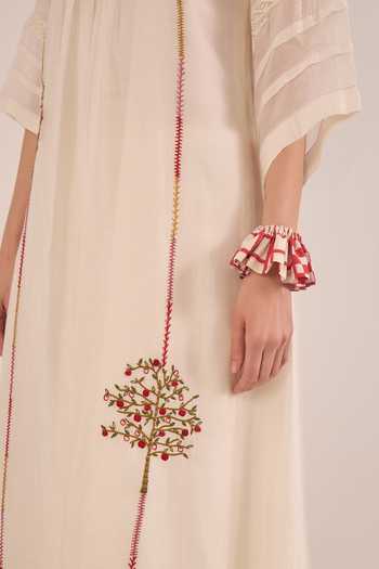 Shivani Bhargava_Ivory Silk, Chanderi Round Neck, Yes Khubani Embroidered Kurta _at_Aza_Fashions