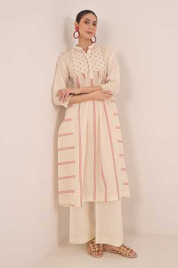Buy_Shivani Bhargava_Ivory Cotton Mandarin Collar, Yes Zoon Striped Kurta And Pant Set 