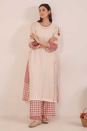 Buy_Shivani Bhargava_Ivory Silk, Chanderi Round Neck Shirin Checkered Back Kurta _at_Aza_Fashions