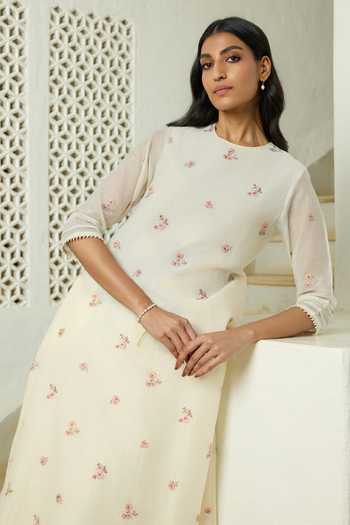Buy_Vaayu_Ivory Cotton, Muslin Round Neck Floral Embroidered Kurta And Pant Set _Online_at_Aza_Fashions