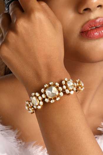 Buy_HRISHA_Gold Plated Kundan Polki Bracelet _at_Aza_Fashions