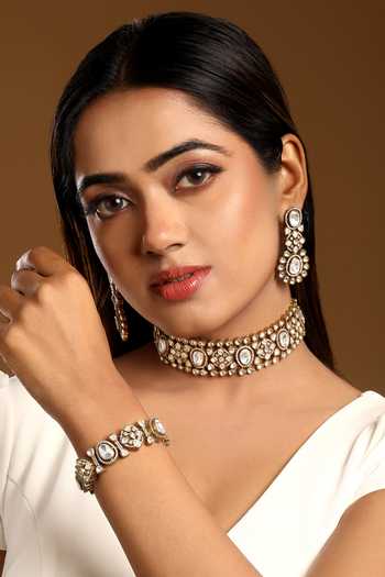 Buy_HRISHA_Gold Plated Kundan Polki Necklace And Earrings Set _at_Aza_Fashions