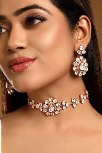 Shop_HRISHA_Gold Plated Kundan Polki Necklace Set _Online_at_Aza_Fashions