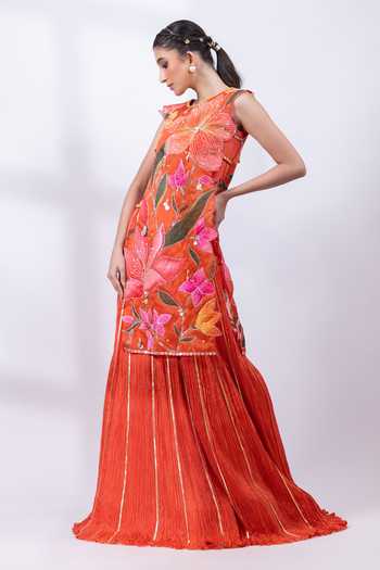 Buy_Smriti By Anju Agarwal_Coral Chinon Round Neck Solara Nomad Hand Painted Kurta With Skirt _at_Aza_Fashions