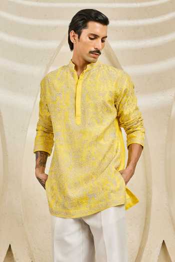 Shop_Sarab Khanijou_Yellow Chanderi Silk Peela Bagh Embroidered Short Kurta Set _Online_at_Aza_Fashions