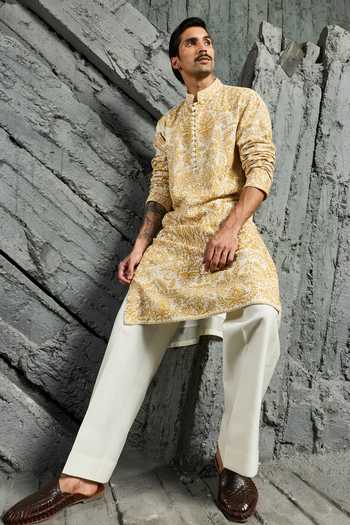 Buy_Sarab Khanijou_Ivory Chanderi Silk Gulzar Floreal Embroidered Kurta Set _at_Aza_Fashions