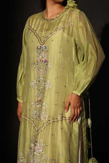 Buy_Prama By Pratima Pandey_Green Silk, Chanderi Round Neck, Yes Embroidered Kurta Set _Online_at_Aza_Fashions