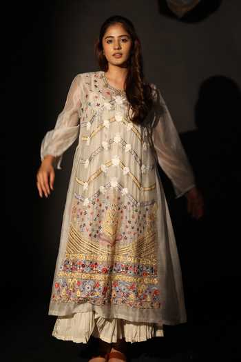 Buy_Prama By Pratima Pandey_Grey Silk, Chanderi Round Neck Embroidered Kurta _at_Aza_Fashions