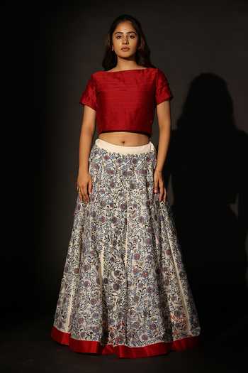 Buy_Prama By Pratima Pandey_Ivory Silk, Chanderi Boat Neck Hand Painted Lehenga Set _at_Aza_Fashions