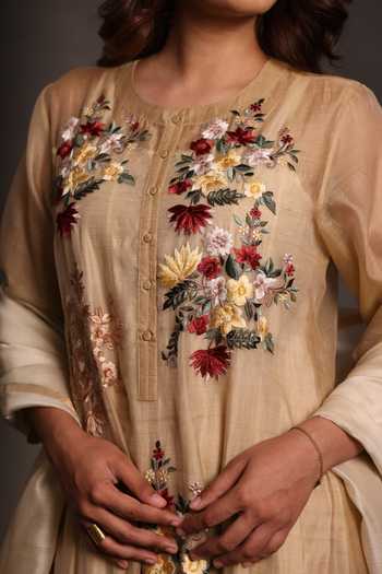 Buy_Prama By Pratima Pandey_Beige Silk, Chanderi Round Neck, Yes Floral Embroidered Kurta And Pant Set _Online_at_Aza_Fashions