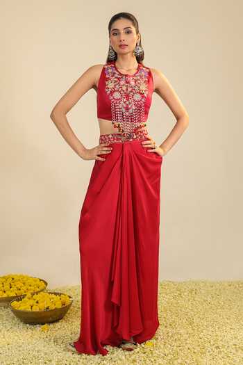 Buy_Roohbyridhimaa_Red Silk Satin Round Neck Gulbabo Embroidered Cape Skirt Set 
