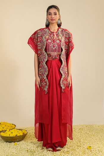 Roohbyridhimaa_Red Silk Satin Round Neck Gulbabo Embroidered Cape Skirt Set _Online