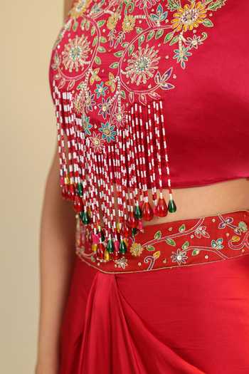 Buy_Roohbyridhimaa_Red Silk Satin Round Neck Gulbabo Embroidered Cape Skirt Set _Online