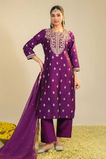 Buy_Roohbyridhimaa_Purple Silk, Organza, Viscose Round Neck, Yes Muktalif Embroidered Kurta Set 