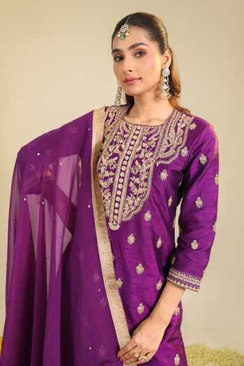 Roohbyridhimaa_Purple Silk, Organza, Viscose Round Neck, Yes Muktalif Embroidered Kurta Set _Online