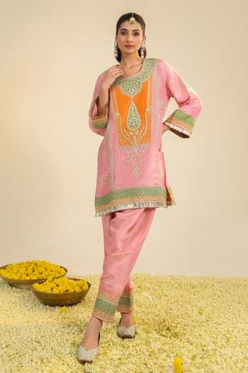 Shop_Roohbyridhimaa_Pink Tissue, Chanderi Round Neck, Yes Raag Embroidered Kurta Set 