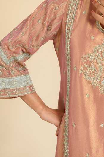 Buy_Roohbyridhimaa_Peach Tissue Keyhole Neck Pink Lamhe Embroidered Kurta Set 