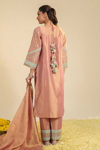 Roohbyridhimaa_Peach Tissue Keyhole Neck Pink Lamhe Embroidered Kurta Set _Online_at_Aza_Fashions
