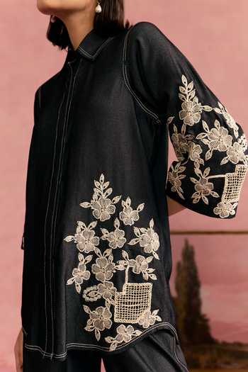 Surabhi Arya_Black Cotton, Twill Collared Neck Floral Embroidered Shirt And Pant Set _Online