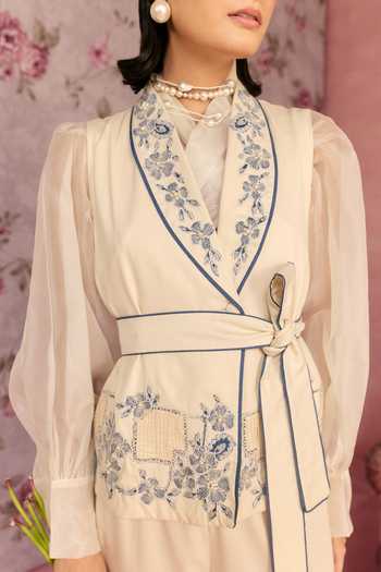 Buy_Surabhi Arya_Ivory Cotton, Twill Collared Neck Applique Embroidered Shirt And Pant Set _Online_at_Aza_Fashions