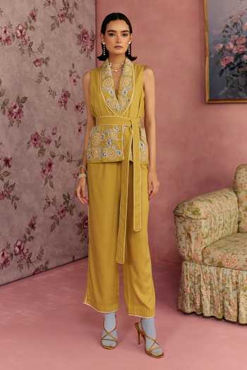 Buy_Surabhi Arya_Yellow Cotton V-neck Floral Applique Top With Pant 
