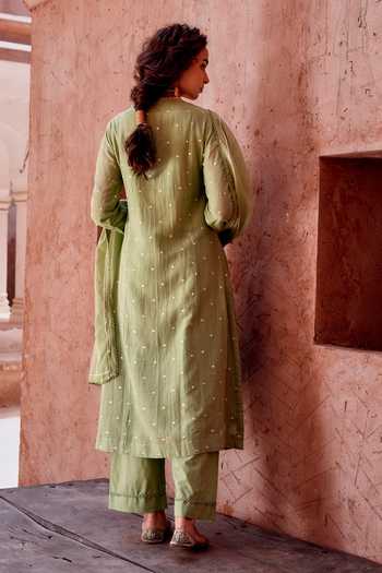 Shop_Karaj Jaipur_Green Cotton, Kota Doria Mandarin Collar, Yes Scattered Floral Mul Kurta Set _at_Aza_Fashions