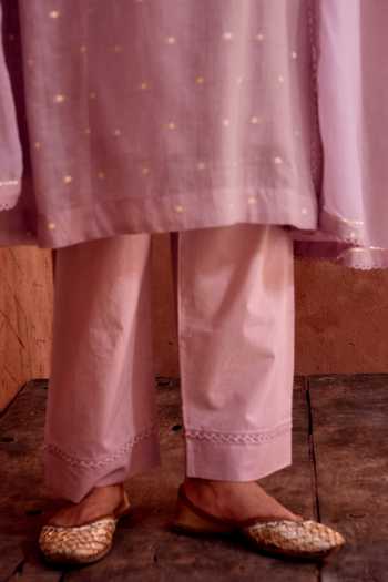 Buy_Karaj Jaipur_Lilac Cotton, Muslin (mulmul), Kota Doria Split V-neck Scattered Motif Kurta Set 