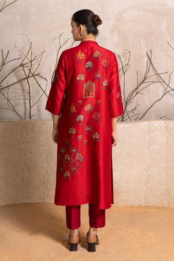 Shop_Haute Mess_Red Silk, Chanderi Mandarin Collar Printed Tunic And Pant Set _at_Aza_Fashions