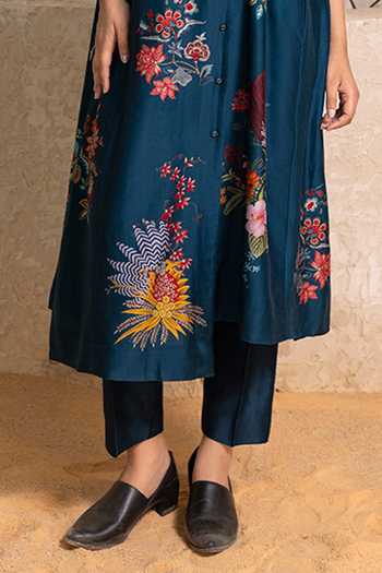 Haute Mess_Blue Silk, Chanderi V-neck Floral Print Tunic Set _Online_at_Aza_Fashions