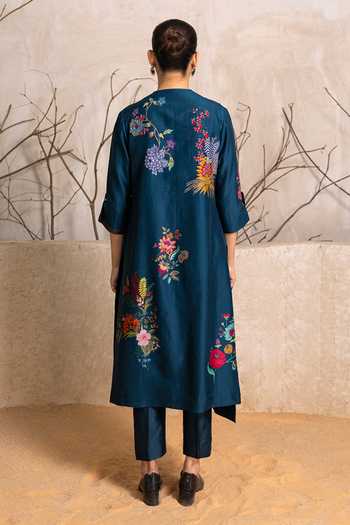 Shop_Haute Mess_Blue Silk, Chanderi V-neck Floral Print Tunic Set _at_Aza_Fashions