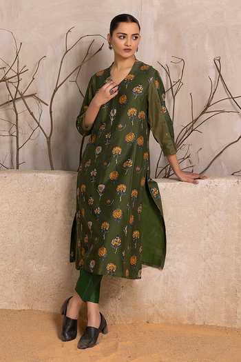 Shop_Haute Mess_Green Silk, Chanderi V-neck Print Tunic Set 