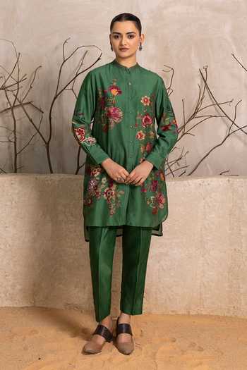Buy_Haute Mess_Green Silk, Chanderi Mandarin Collar Printed Tunic Set _Online_at_Aza_Fashions