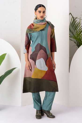 Shop_Haute Mess_Multi Color Silk, Chanderi Split V-neck Printed Tunic Set _Online_at_Aza_Fashions