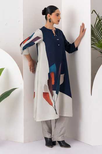 Haute Mess_Blue Silk, Chanderi Round Neck, Yes Color Block Kurta And Pant Set _Online_at_Aza_Fashions
