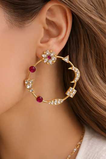 Buy_Queens Jewels_Red Ruby Noor Kundan Chakra Earrings _at_Aza_Fashions